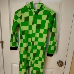 Like New Creeper Minecraft Brand Kids Medium Pajamas (Footless Sleeper).